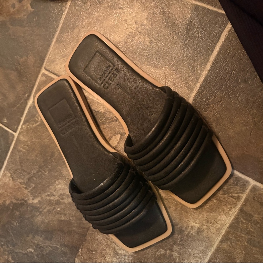 Dolce Vita Black Quilted Sandals